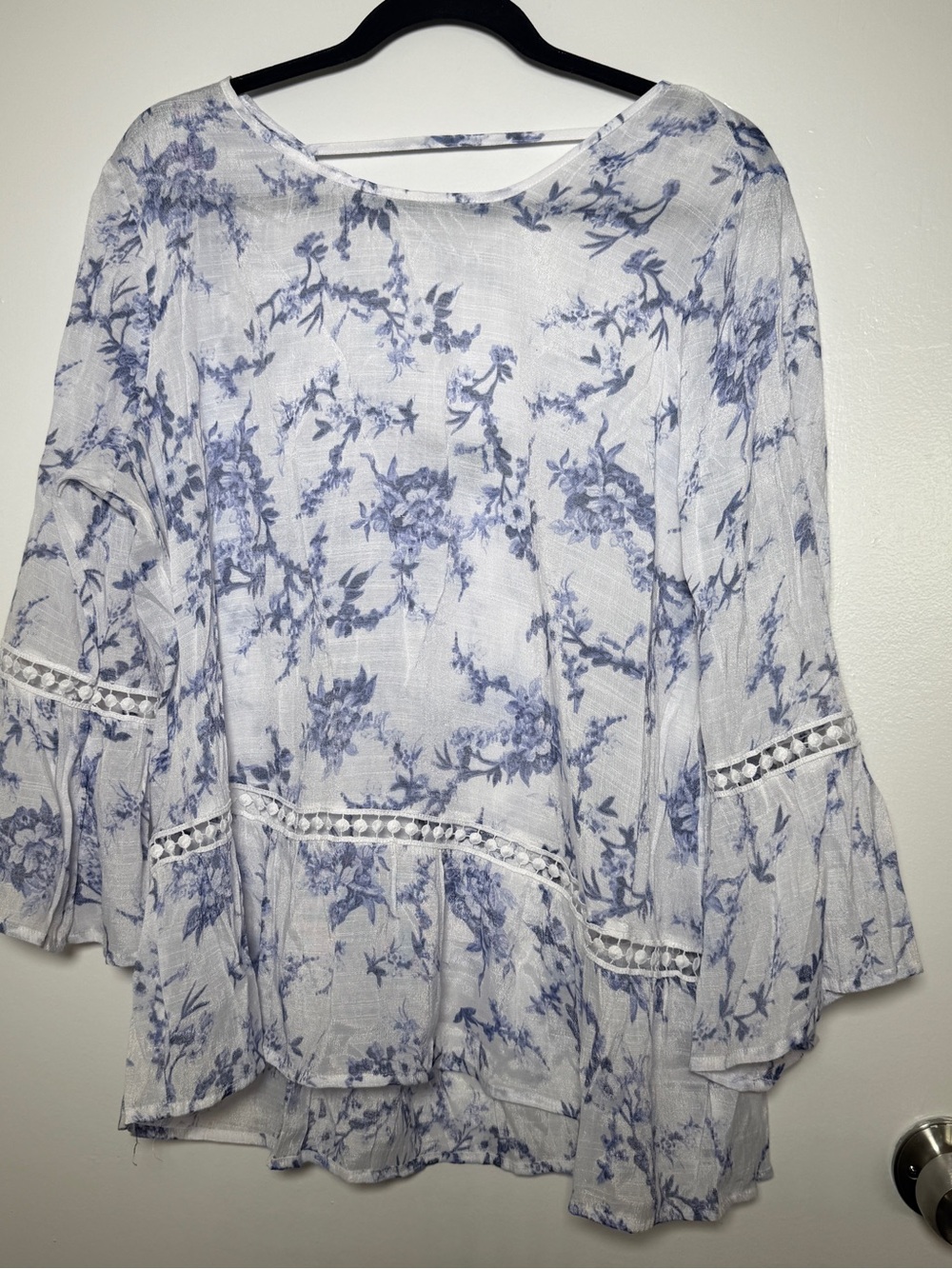 Zak & Rachel Women’s Blue 3/4 Sleeve Floral Lace-Trim Peasant Top XL